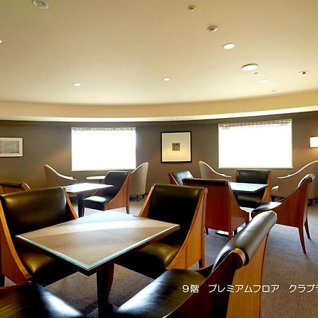 Miyako Hotel Gifu Nagaragawa Exteriér fotografie Premium Lounge at Chubu International Airport