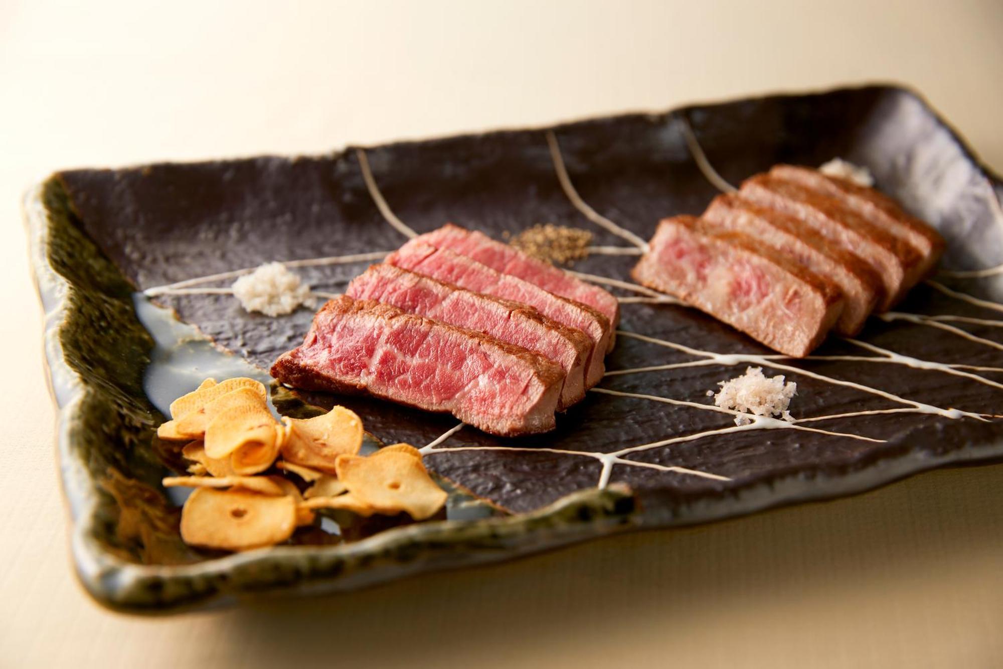 Miyako Hotel Gifu Nagaragawa Exteriér fotografie Kobe beef